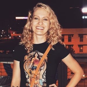 Meet your Posher, Macy